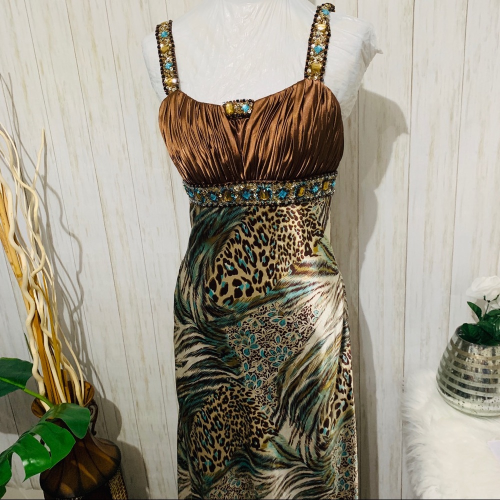 Dave & Johnny Animal Print Heavily Beaded Size 8 - Picture 3 of 8